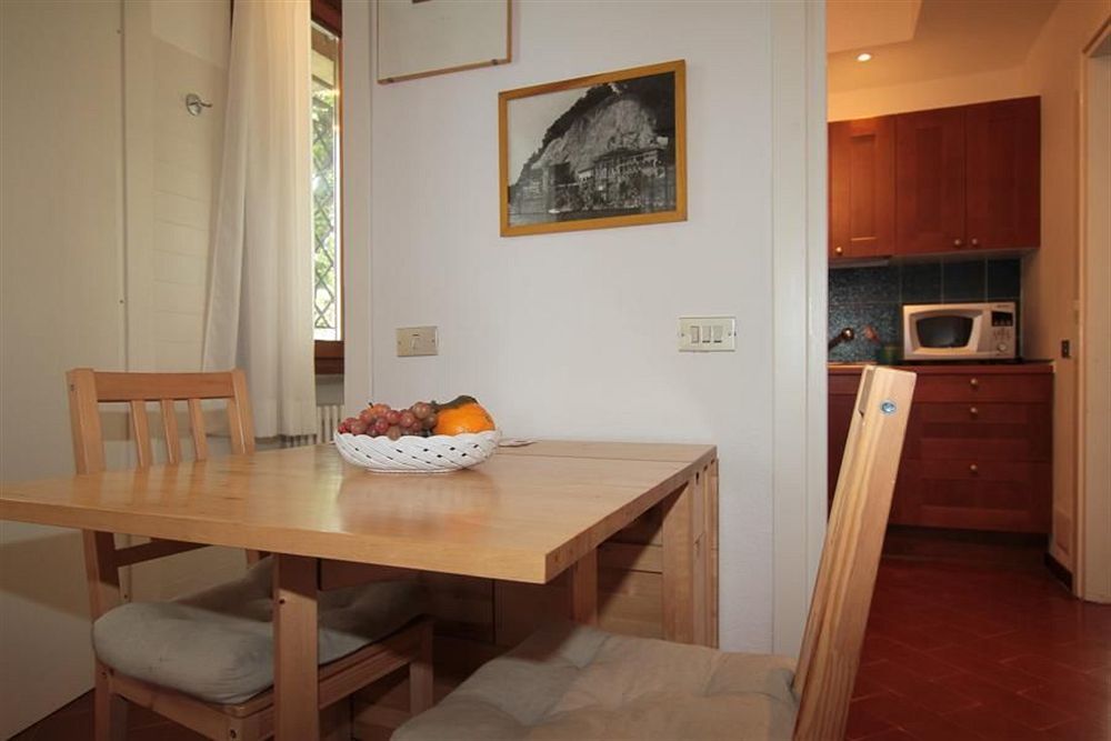 B&B Tana Della Volpe Ispra Ngoại thất bức ảnh